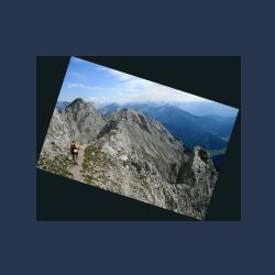 2010-07-09_16-07_Karwendel-HW_Grat6_Abstieg_Fels-Cirrus_Pano (2).JPG